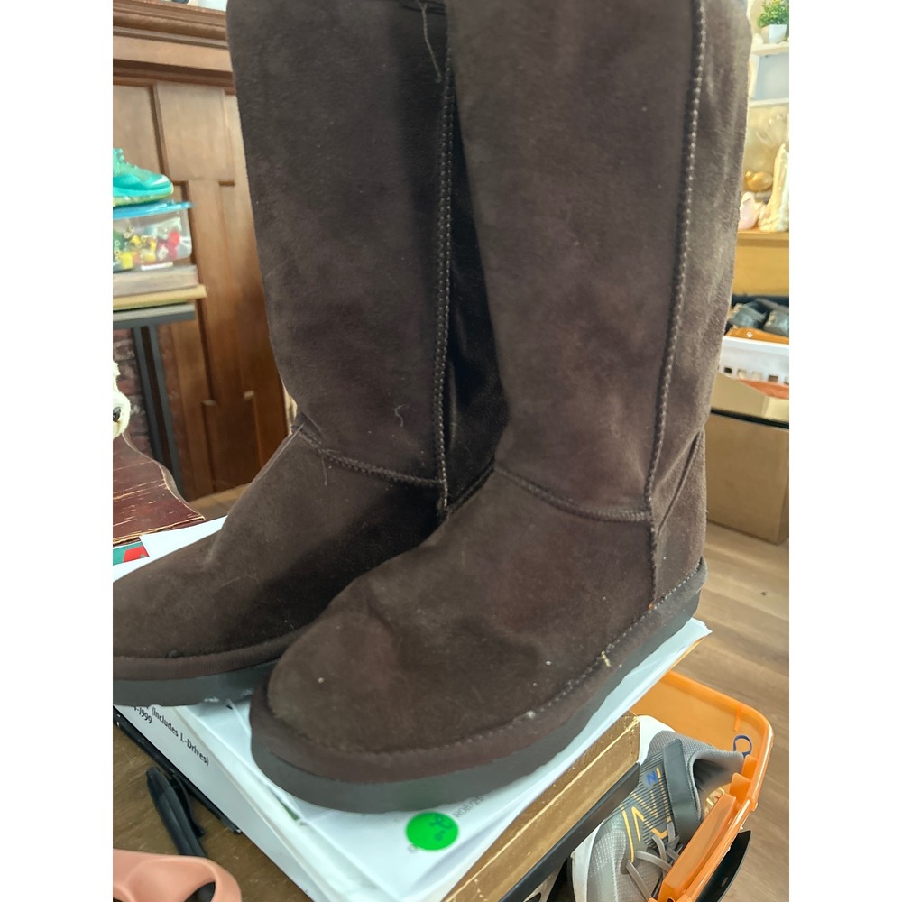 UGG Australia‎ Suede Tall Chocolate Brown Classic Winter Boots Women's